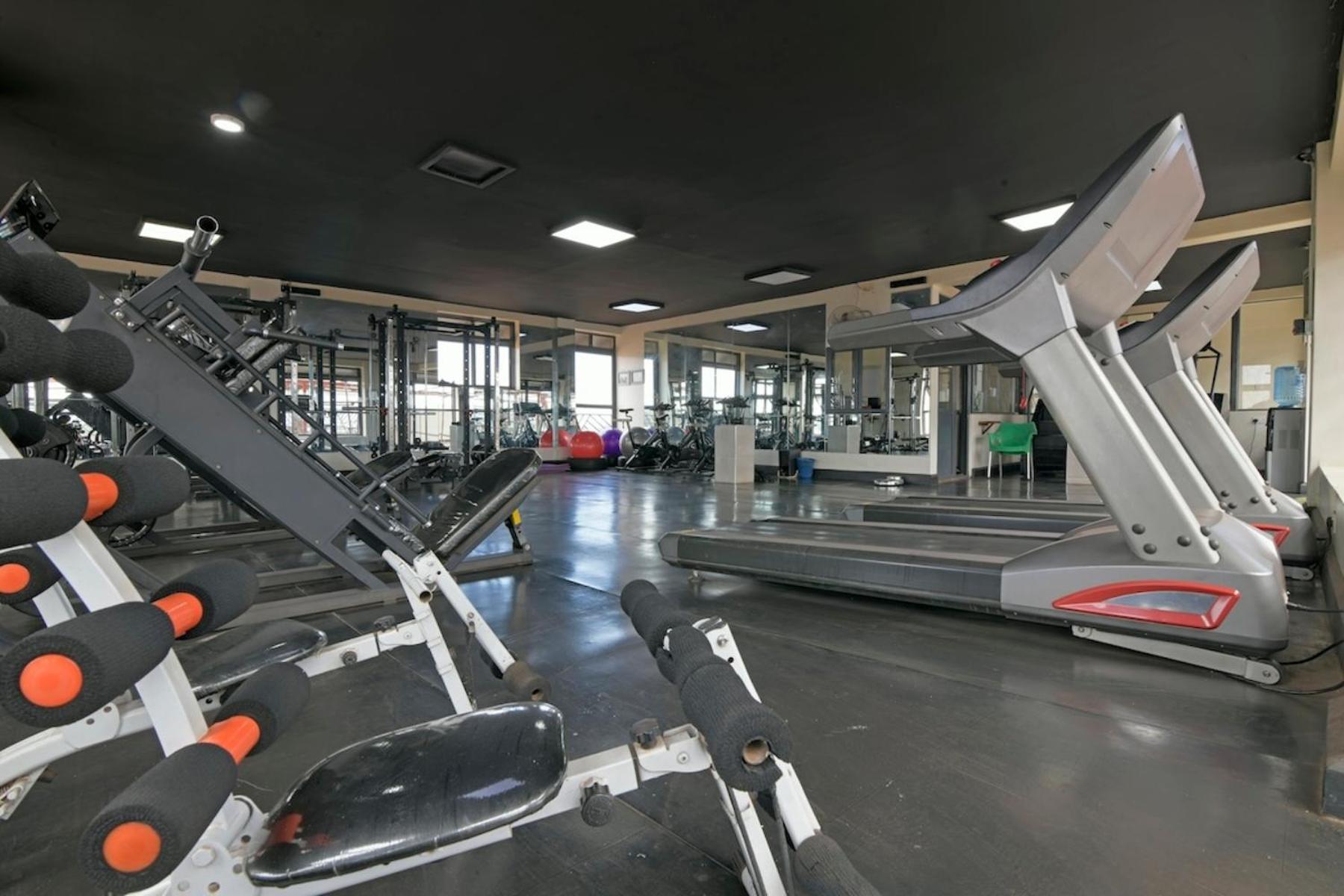 Hoima Buffalo Hotel & Business Hub Ltd Екстериор снимка