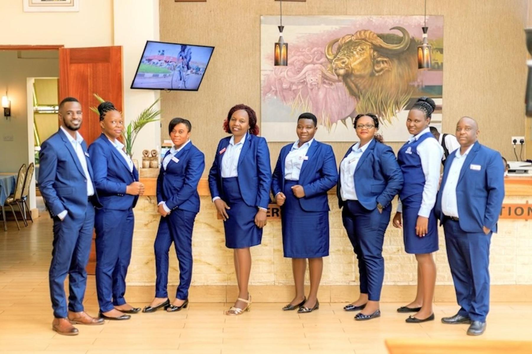 Hoima Buffalo Hotel & Business Hub Ltd Екстериор снимка